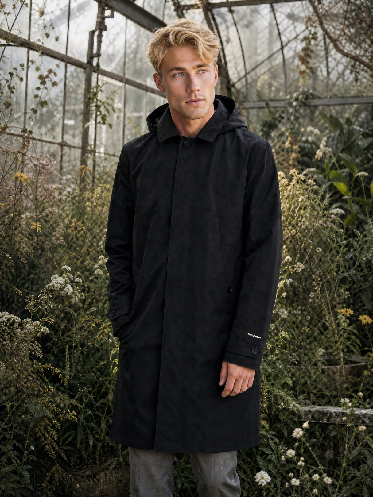 4011O00081 LONDON Army